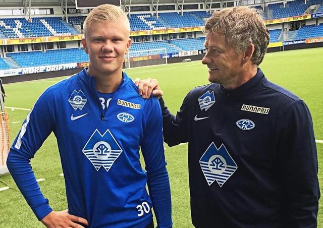 哈兰德调整状态，福登表现亮眼，曼城需减少依赖，提升团队协作，福登自信回归，瓜迪奥拉信任队友。