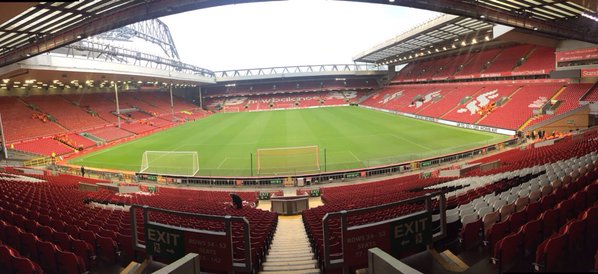 2025年崂山区全民健身乒乓球赛在国信体育馆举行