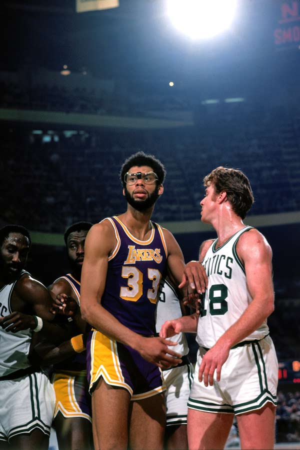 宫鲁鸣不再担任中国篮协副主席