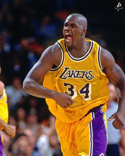 友谊赛半场：米德、斯坦韦均双响，中国女足0-5英格兰女足