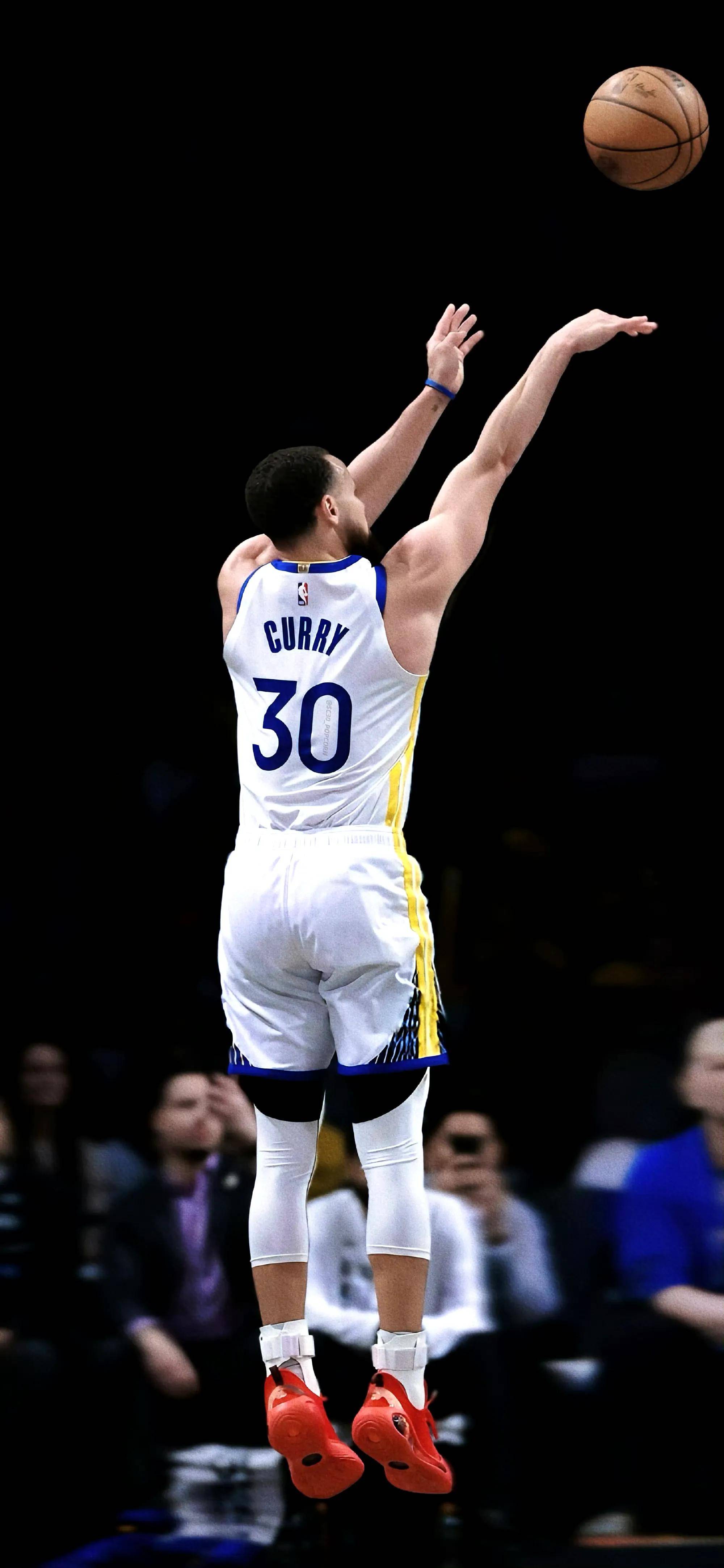 法甲争冠黑马2-1南特，豪取5连胜领跑，领先巴黎圣日耳曼4分