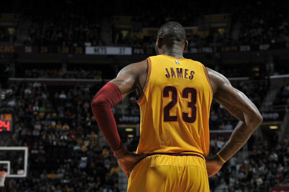 《中国篮球通志·大事记》新书首发