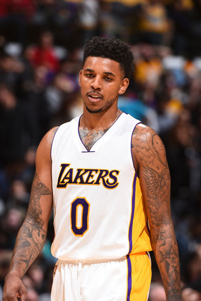 防守能力惨不忍睹！火箭二队替补中锋的表现实在是有些不太稳定？