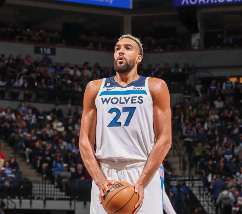 5战5胜！混团世界杯：王曼昱王楚钦建功 国乒8-0横扫韩国